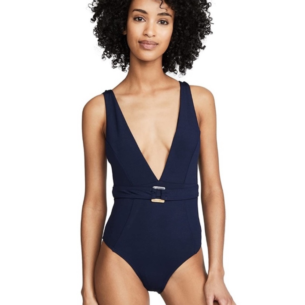 Suboo one piece with belt
